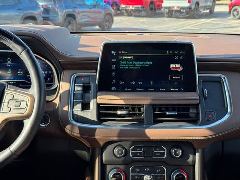 Certified 2024 Chevrolet Tahoe High Country w/ Advanced Technology Package image 17