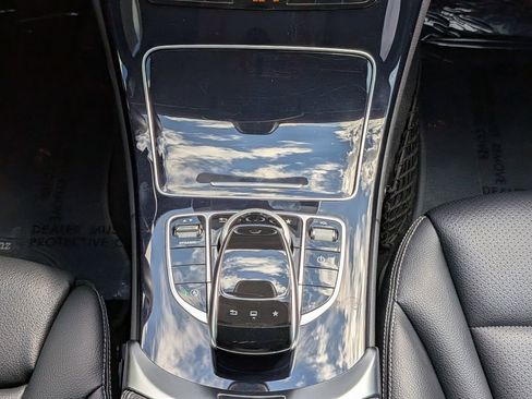 Used 2016 Mercedes-Benz C 300 Sedan image 18