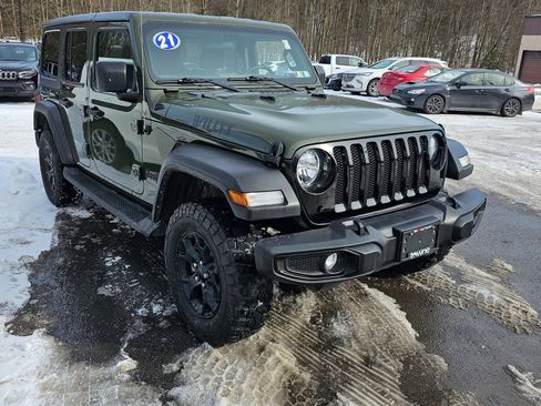 Used 2021 Jeep Wrangler Unlimited Sport image 4