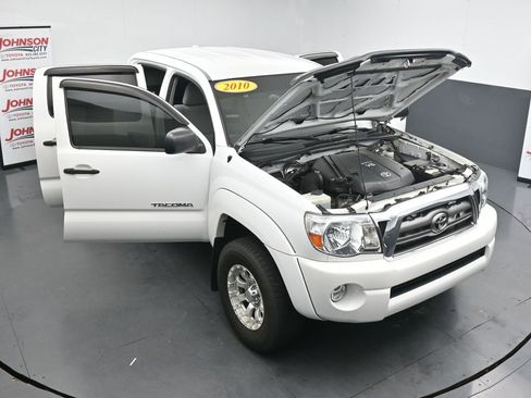 Used 2010 Toyota Tacoma 4x4 Double Cab image 38