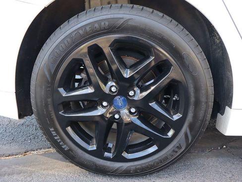 Used 2016 Ford Fusion SE image 43