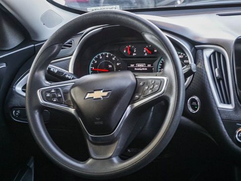 Used 2021 Chevrolet Malibu LS w/ LPO, Floor Liner Package image 16