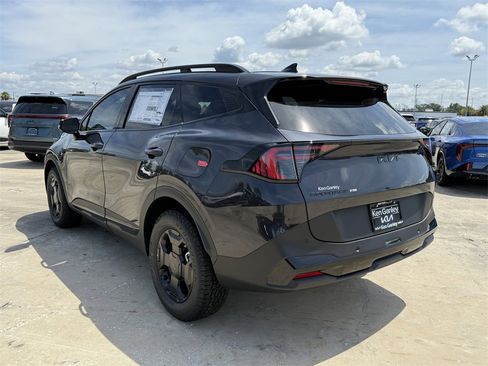 New 2026 Kia Sportage SX image 6