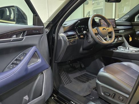 New 2026 INFINITI QX60 Sport image 21