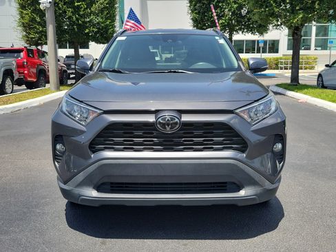 Used 2021 Toyota RAV4 XLE FWD image 4
