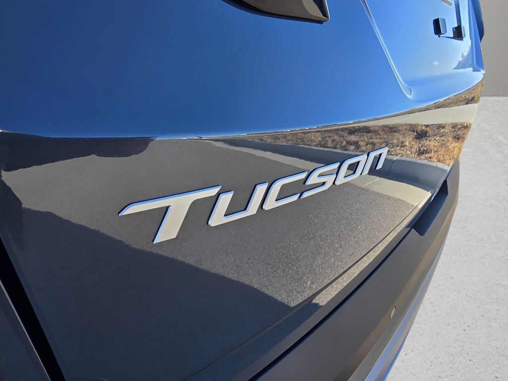 New 2026 Hyundai Tucson Limited w/ Tow & Go Package AWD/4WD image 11