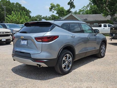 Used 2024 Chevrolet Blazer LT w/ Convenience Package FWD image 39