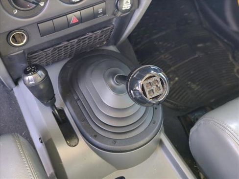 Used 2009 Jeep Wrangler X w/ Black Appearance Group image 10