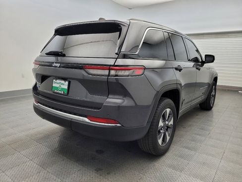 Used 2022 Jeep Grand Cherokee Limited 4xe image 9