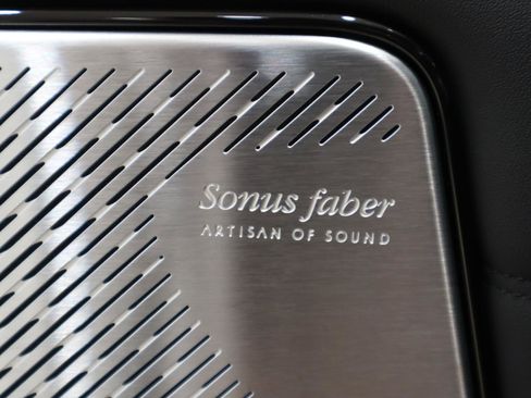 New 2025 Maserati Grecale GT image 27