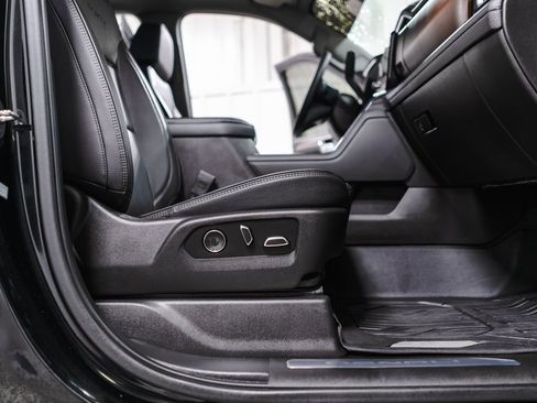 Used 2024 GMC Sierra 2500 Denali w/ Denali Reserve Package image 36