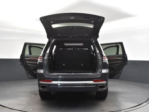 Used 2022 Jeep Grand Cherokee L Summit w/ Advanced Protech Group IV image 56