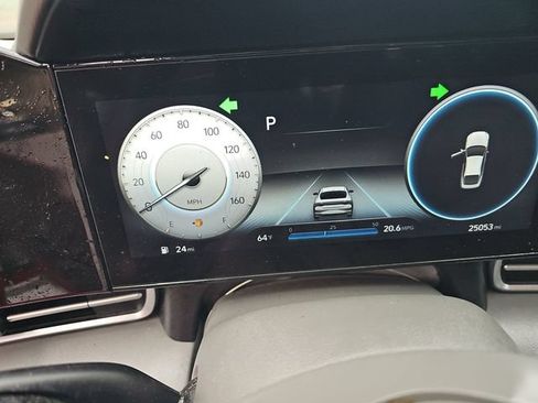 Used 2023 Hyundai Elantra SEL w/ Convenience Package FWD image 9