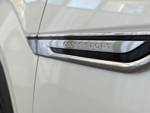 New 2026 Volkswagen Atlas Cross Sport SE AWD/4WD image 35