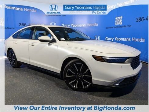 New 2026 Honda Accord Touring image 4
