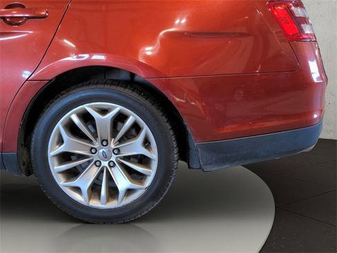 Used 2014 Ford Taurus Limited image 23