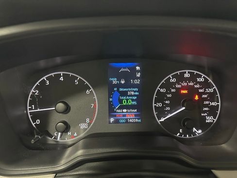 Used 2025 Toyota Corolla Cross L image 23