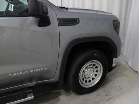 Used 2023 GMC Sierra 1500 Pro w/ Pro Value Package AWD/4WD image 32