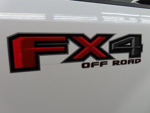 Used 2020 Ford F250 Lariat w/ Lariat Ultimate Package image 49