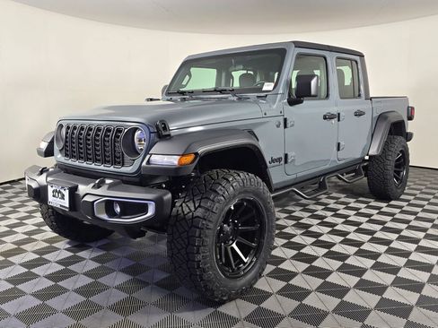 New 2026 Jeep Gladiator Sport image 9