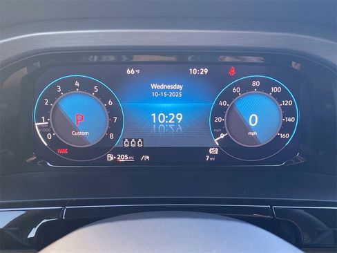 New 2026 Volkswagen Atlas Cross Sport SE image 27