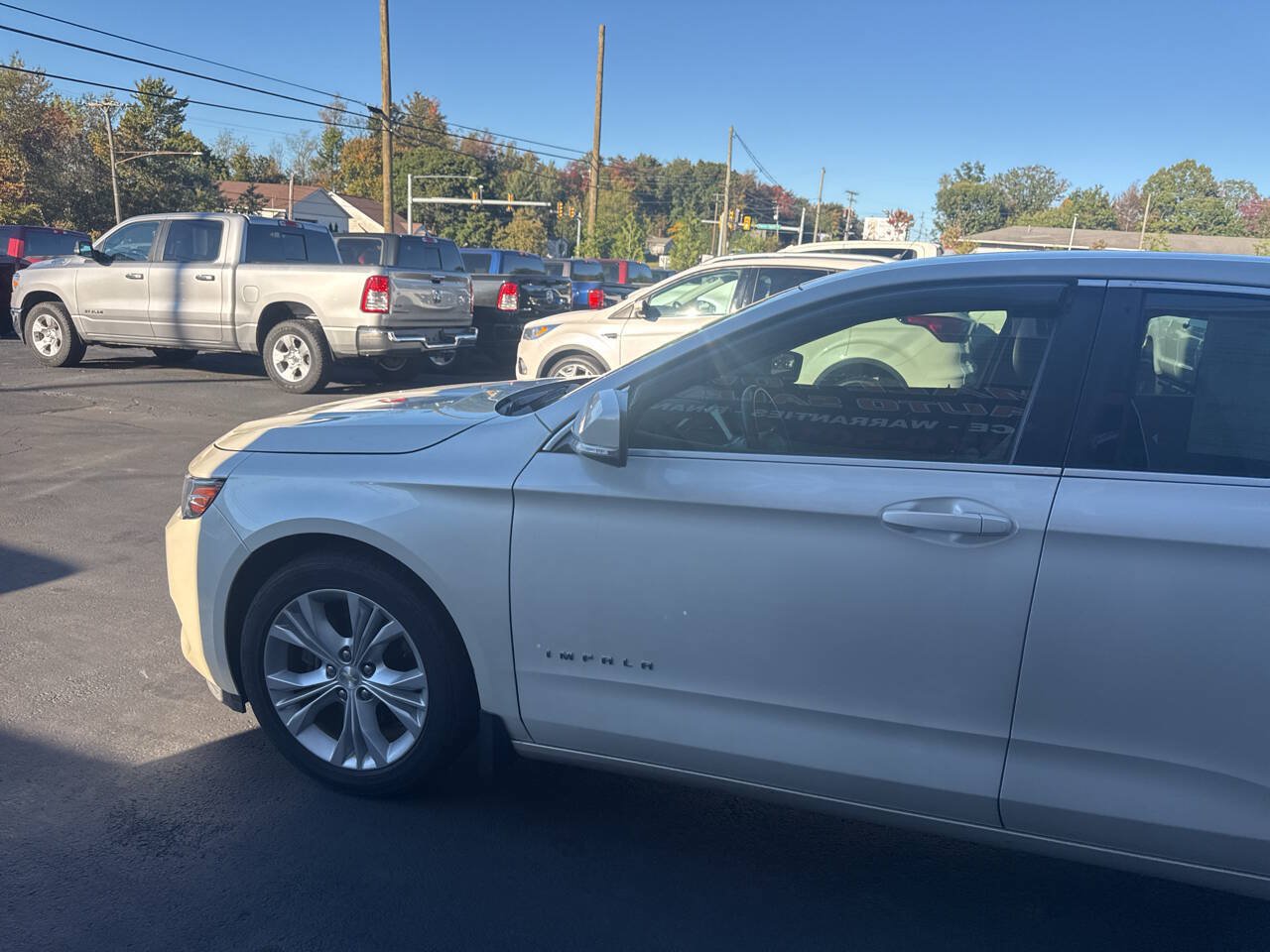 Used 2014 Chevrolet Impala LT w/ Premium Seating Package FWD image 4
