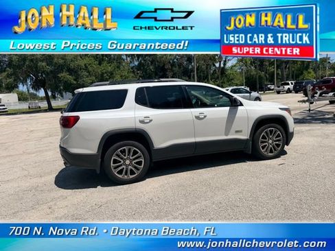 Used 2017 GMC Acadia SLT AWD/4WD image 12