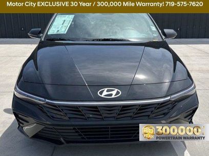 New 2025 Hyundai Elantra SEL