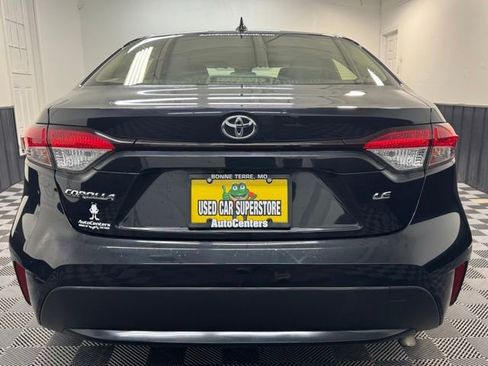 Used 2021 Toyota Corolla LE w/ LE Convenience Package FWD image 6