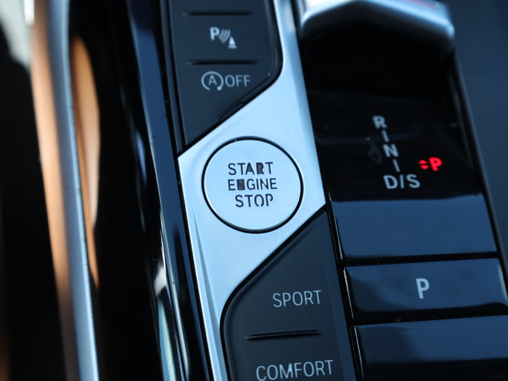 Used 2023 BMW 330i Sedan RWD image 28