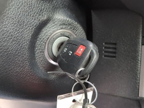 Used 2021 Toyota Tacoma SR5 image 21