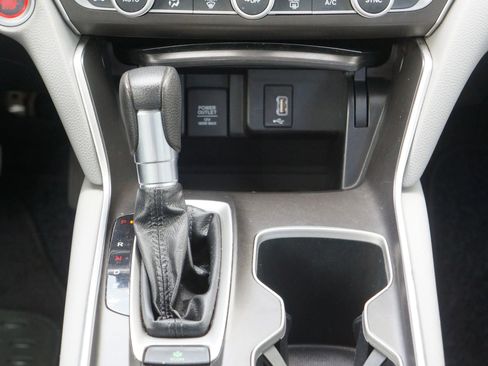 Used 2019 Honda Accord LX image 37