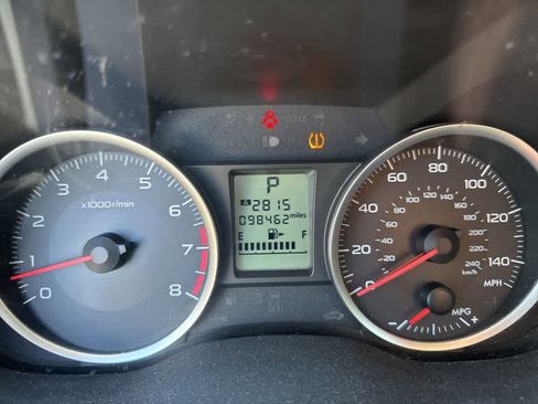 Used 2013 Subaru Crosstrek 2.0i Premium w/ Popular Pkg 1 AWD/4WD image 20