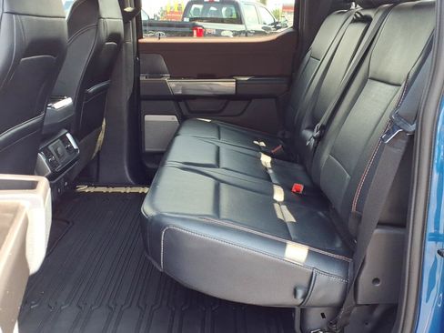 Used 2022 Ford F150 Lariat w/ Max Trailer Tow Package AWD/4WD image 4