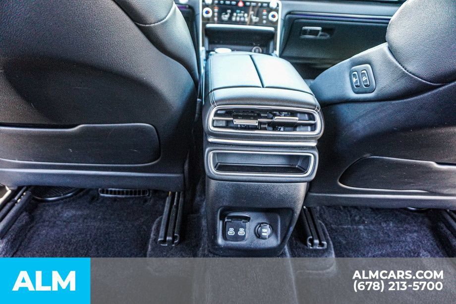 Used 2025 Genesis GV80 2.5T Standard AWD/4WD image 30