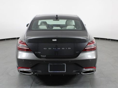 Used 2025 Genesis G70 3.3T Advanced w/ Sport Prestige Package image 9