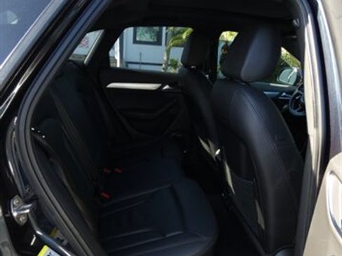 Used 2015 Audi Q3 2.0T Prestige w/ Prestige Package image 52