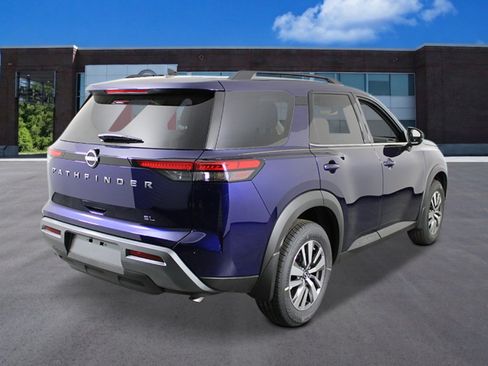 New 2026 Nissan Pathfinder SL FWD image 5