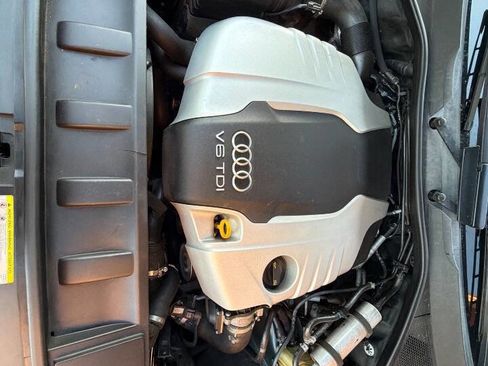 Used 2014 Audi Q7 TDI Prestige w/ Prestige Package image 47