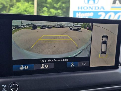 New 2026 Honda Pilot Touring image 19