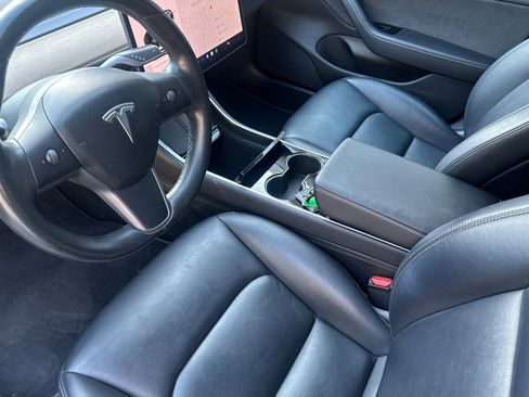 Used 2018 Tesla Model 3 Long Range image 5