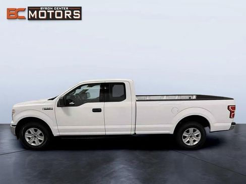 Used 2020 Ford F150 XLT w/ Max Trailer Tow Package image 3