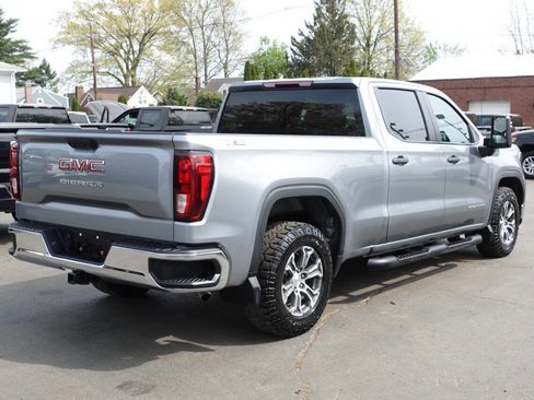 Used 2023 GMC Sierra 1500 Pro w/ Pro Value Package AWD/4WD image 4