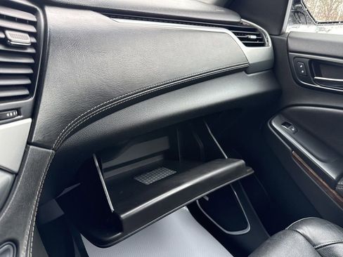 Used 2018 Chevrolet Tahoe LT image 23