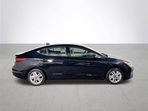 Used 2019 Hyundai Elantra SEL image 5
