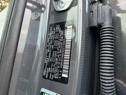 Used 2025 Hyundai Kona SEL image 29