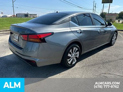Used 2019 Nissan Altima 2.5 S FWD image 5