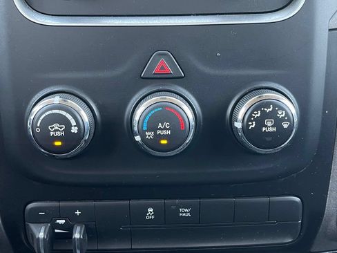 Certified 2022 RAM 1500 Tradesman w/ Chrome Appearance Group AWD/4WD image 31