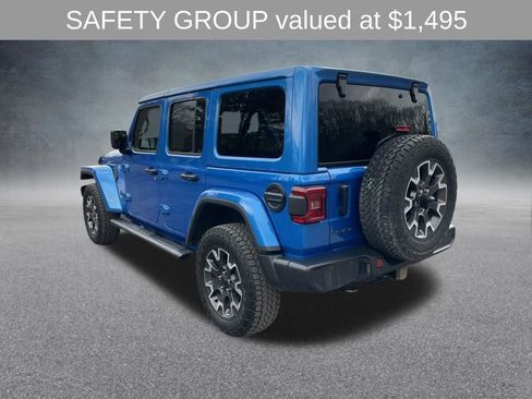 Used 2025 Jeep Wrangler Unlimited Sahara w/ Dual Top Group AWD/4WD image 7