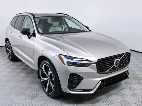 Certified 2024 Volvo XC60 B5 Ultimate w/ Climate Package AWD/4WD image 28